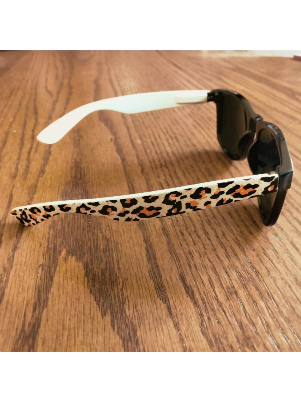 Black Sunglasses Leopard Print Arms